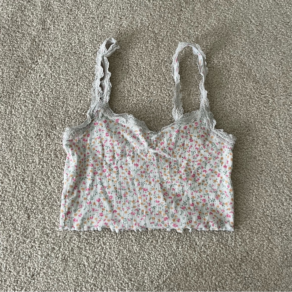 Garage Floral Lace-Trim Cropped Tank Top